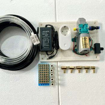 Bộ phun sương tự động điều khiển từ xa bằng wifi 5 béc đồng bơm OM1521