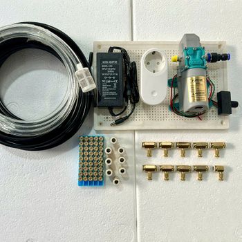 Bộ phun sương tự động điều khiển từ xa bằng wifi 5 béc đồng bơm OM1521
