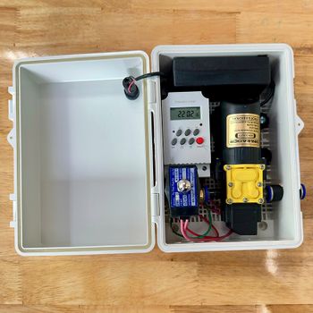 Bộ bơm đơn Time lắp sẵn gồm tủ điện  van từ  timer  bơm 60w