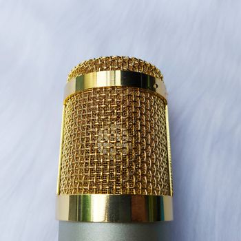 Bộ mic karaoke livestream trực tuyến giá rẻ chất lượng cao soundcard K10  mic BM900