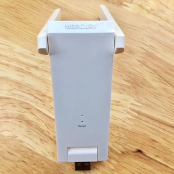 Bộ kích sóng Wifi Mercury 2 râu chinh hãng - Cổng USB sử dụng điện 5V
