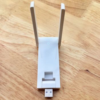 Bộ kích sóng Wifi Mercury 2 râu chinh hãng - Cổng USB sử dụng điện 5V