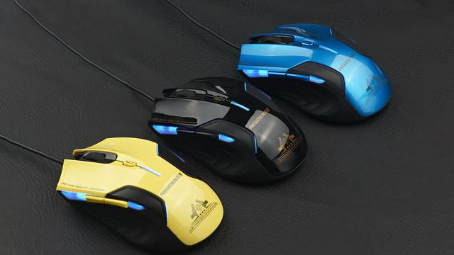 Game thủ ''tay to'' điên cuồng với chuột chơi game giá rẻ