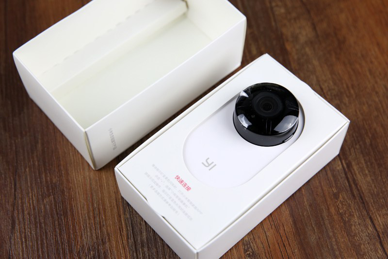 Camera IP thông minh Xiaomi Yi HD 720p (night edition)