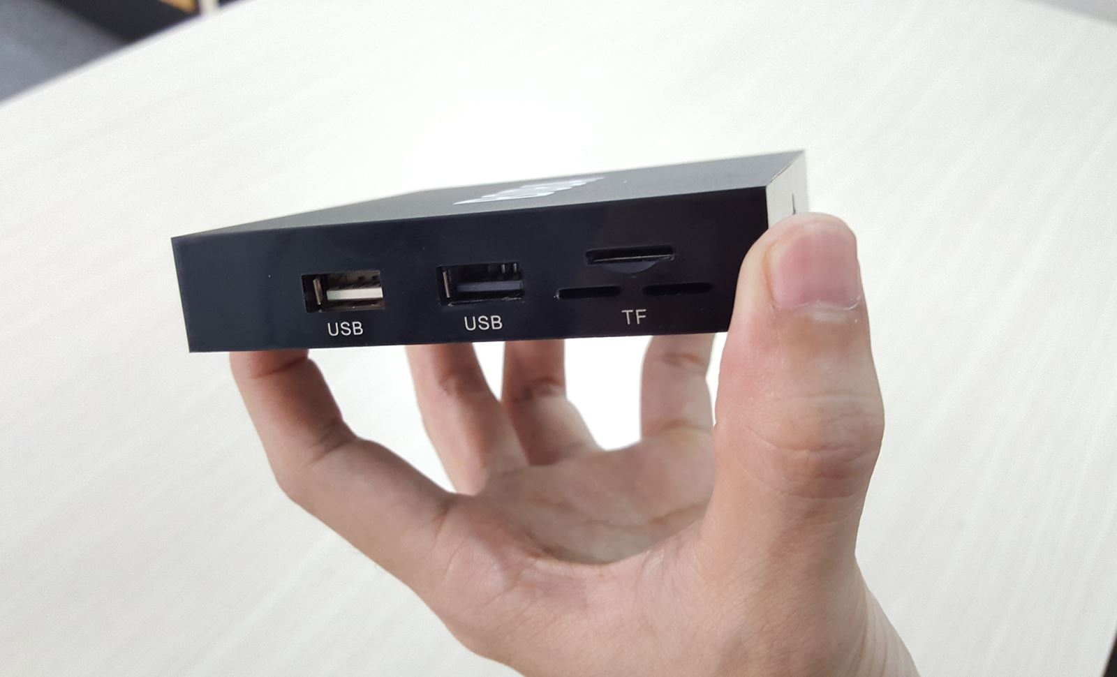 trên tay Boba X1 nhỏ gọn , tiện lợi