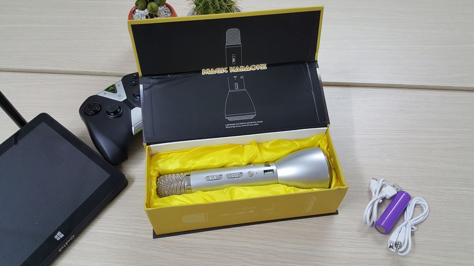 Micro hát karaoke kèm loa k088