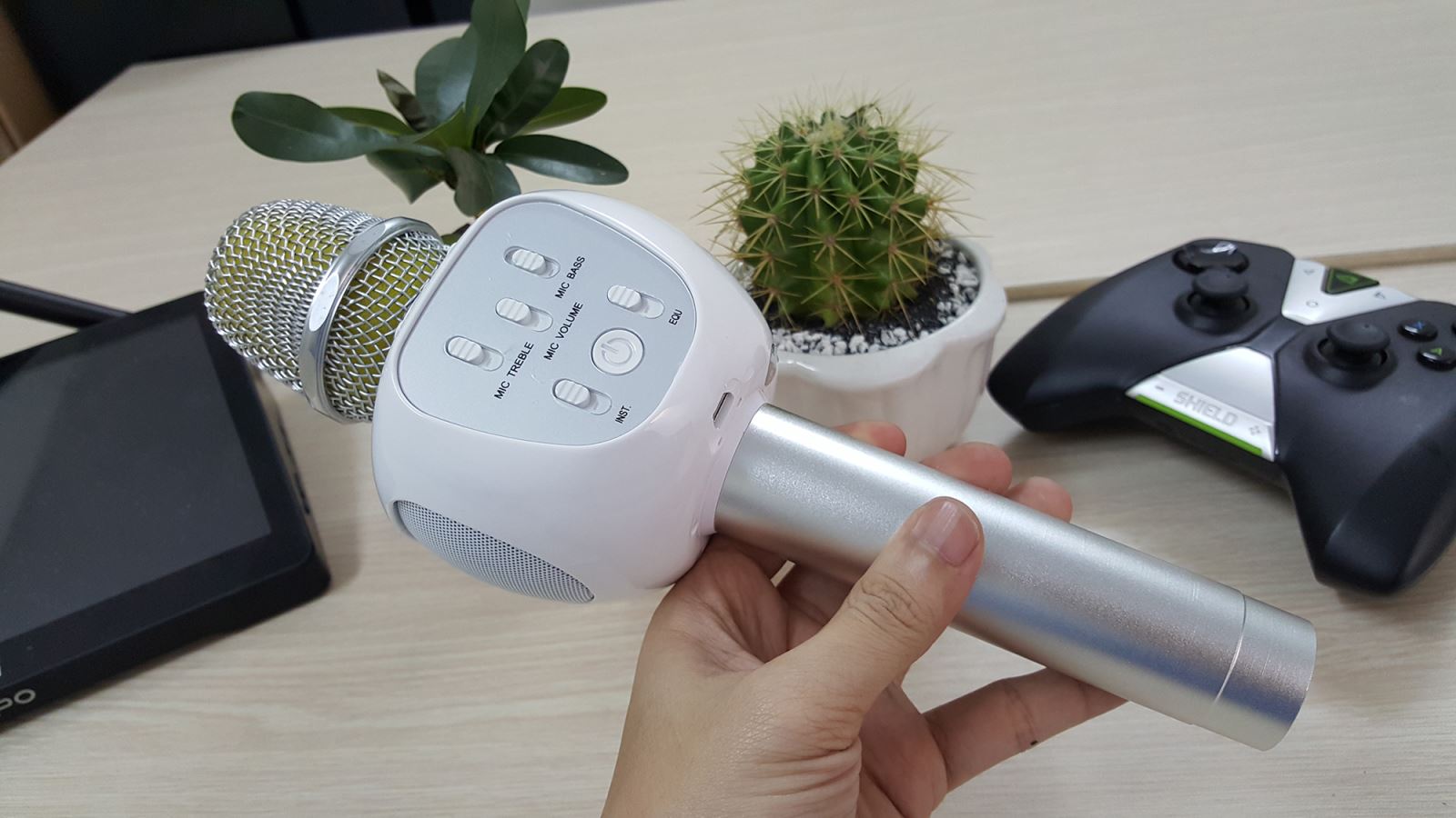 Mic Karaoke Kiêm Loa Bluetooth YHSJ-007