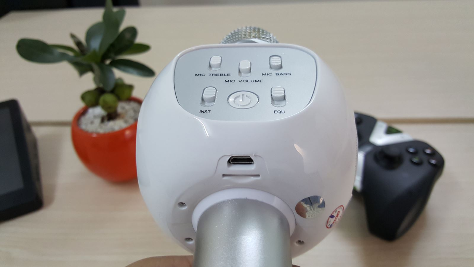 Mic Karaoke Kiêm Loa Bluetooth YHSJ-007