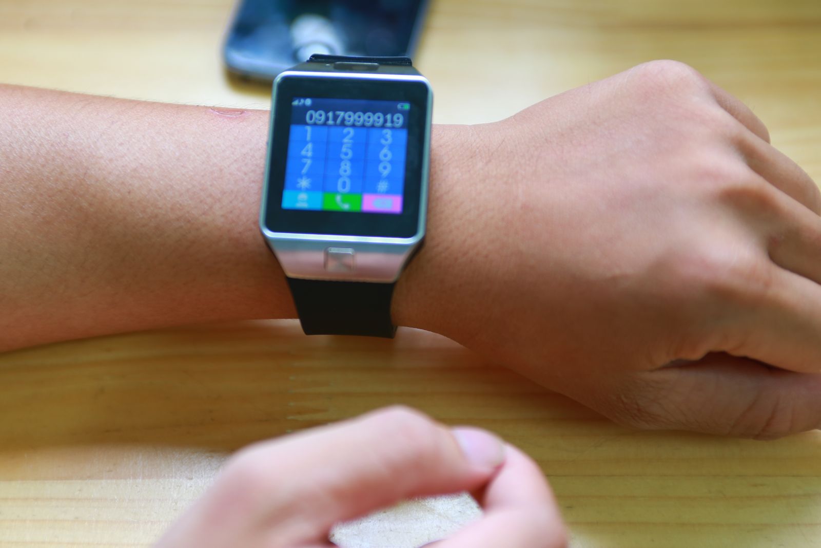 Đồng hồ thông minh inWatch C