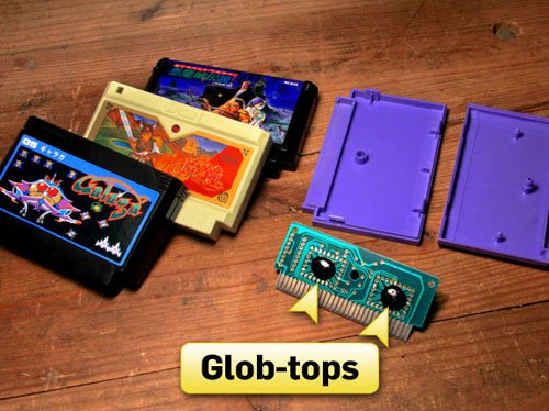 Cùng "mổ xẻ" máy trò chơi điện tử 4 nút Nintendo một thời làm mê mẩn các bạn trẻ Việt Nam.