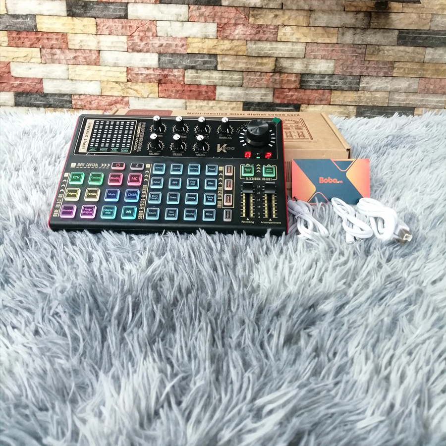 Combo Mic thu âm Q3 và Soundcard K300 TẶNG KÈM tai nghe có dây và giá đỡ cho điện thoại