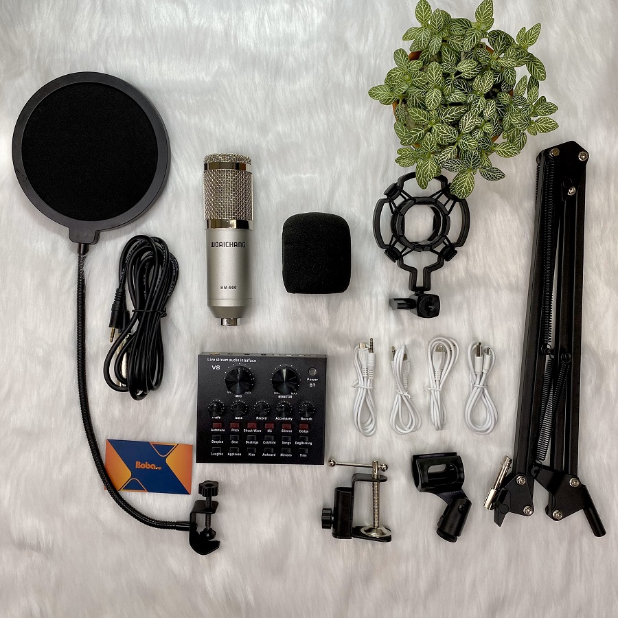 Combo hát live stream BM900 cùng Soundcard V8