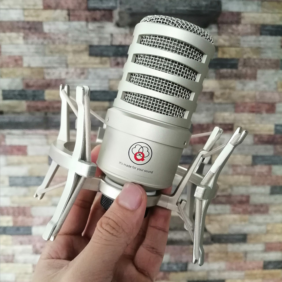 Mic thu âm Q3 mẫu mới 2022 hút âm tốt