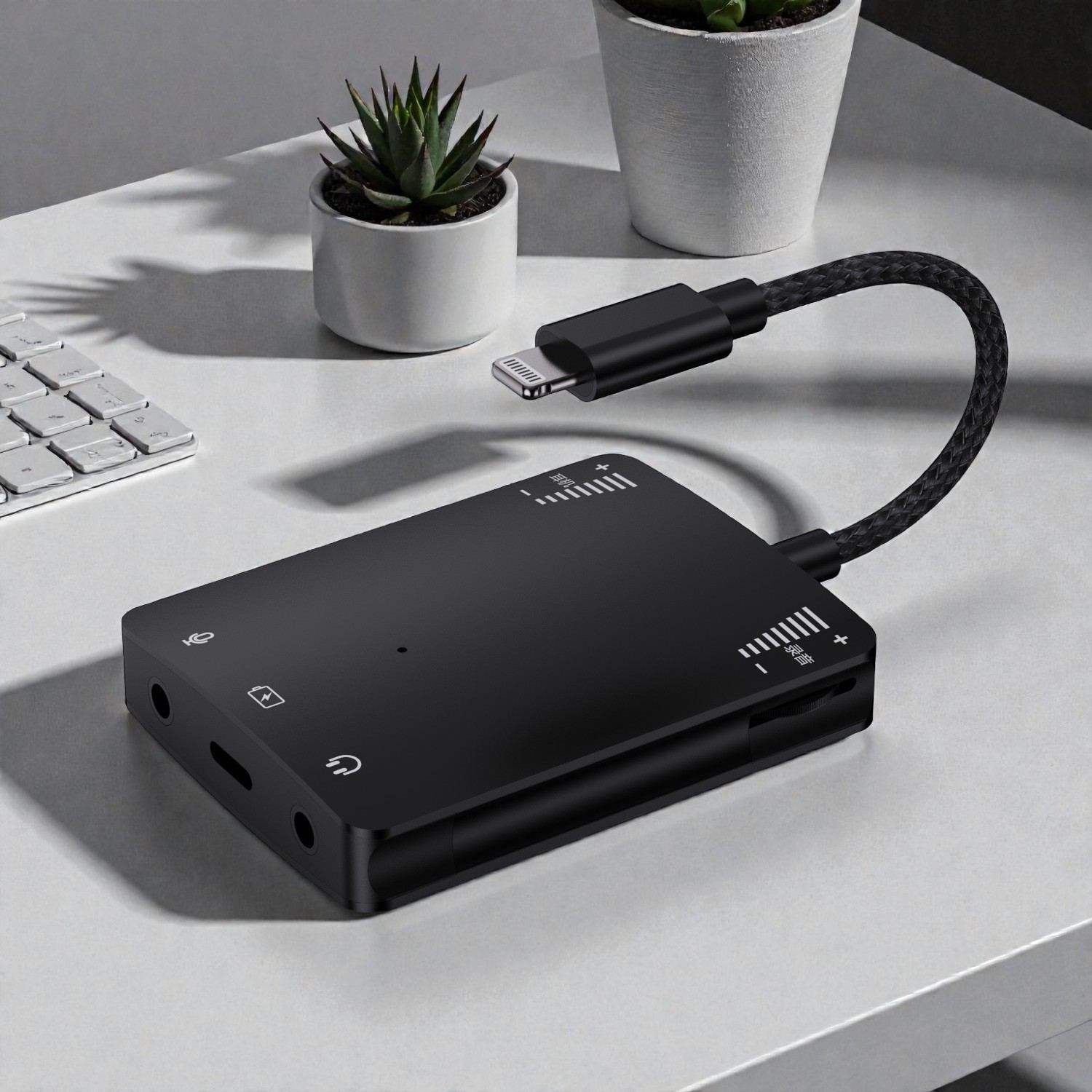 Bộ Chuyển Đổi Âm Thanh Lightning - Livestream & PK 2 Chiều Chất Lượng Cao