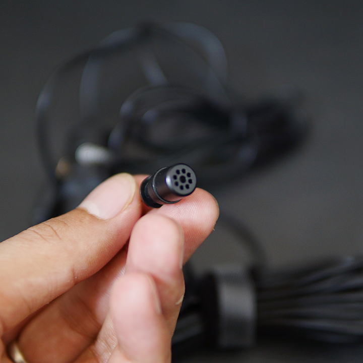 Mic cài áo Boya By M1 - hỗ trợ lắp trên mobile và máy ảnh DSLR