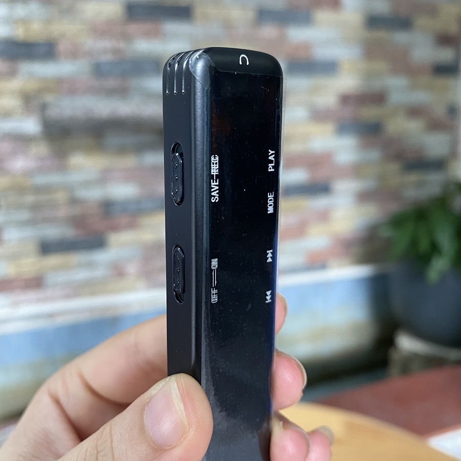 Máy ghi âm A252 mặt kính bộ nhớ trong 8GB có chế độ chờ lên đến 15 ngày - Mẫu HOT 2020