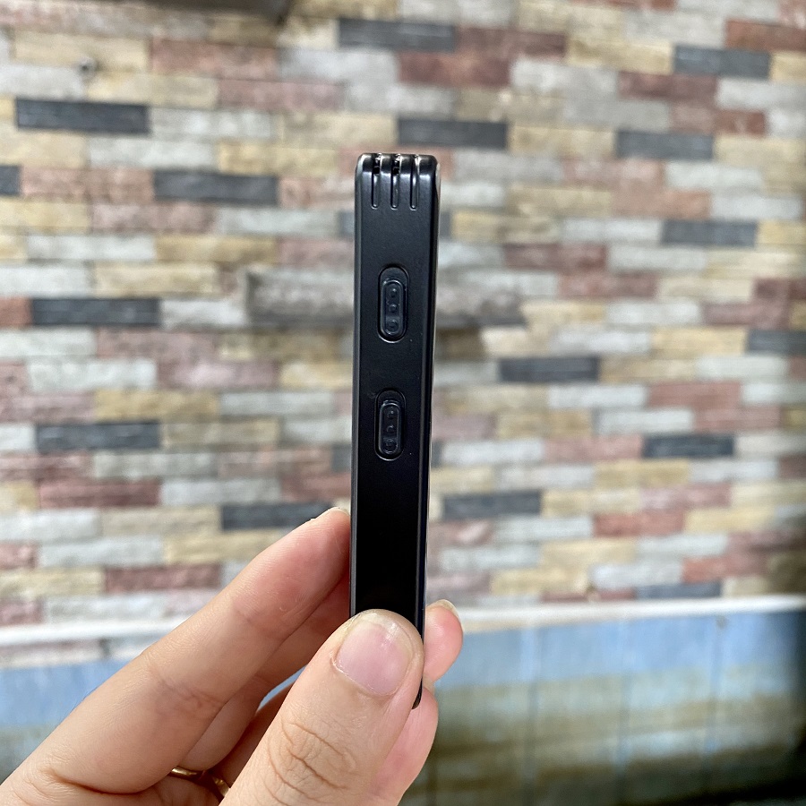 Máy ghi âm A252 mặt kính bộ nhớ trong 8GB có chế độ chờ lên đến 15 ngày - Mẫu HOT 2020