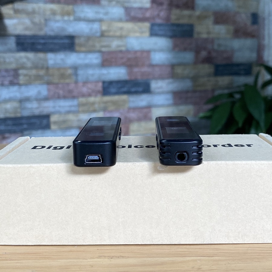 Máy ghi âm A252 mặt kính bộ nhớ trong 8GB có chế độ chờ lên đến 15 ngày - Mẫu HOT 2020