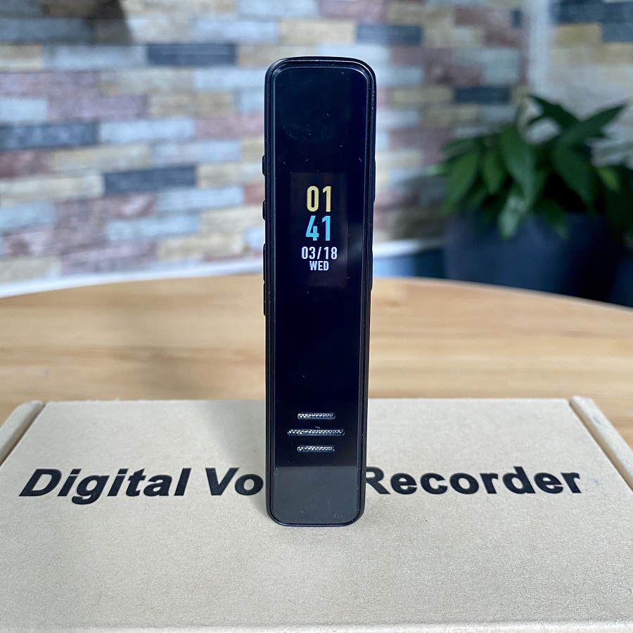 Máy ghi âm A252 mặt kính bộ nhớ trong 8GB có chế độ chờ lên đến 15 ngày - Mẫu HOT 2020