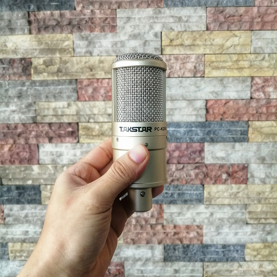 Bộ mic thu âm PC-K200 và Mixer M5 Plus TẶNG KÈM Tai nghe và Giá đỡ cho điện thoại