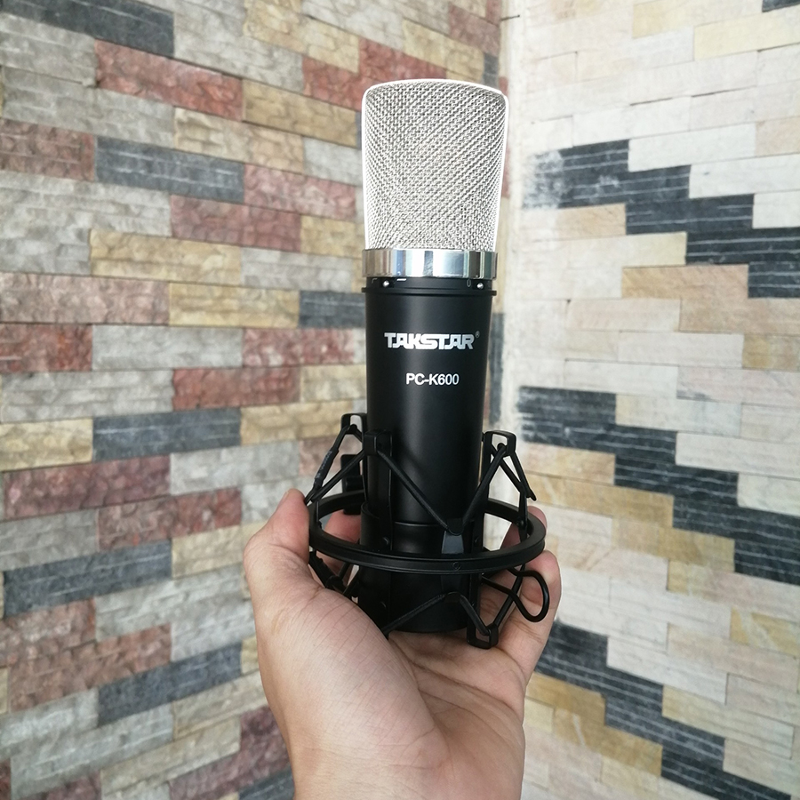Bộ mic thu âm PC-K600 và Mixer M4 plus