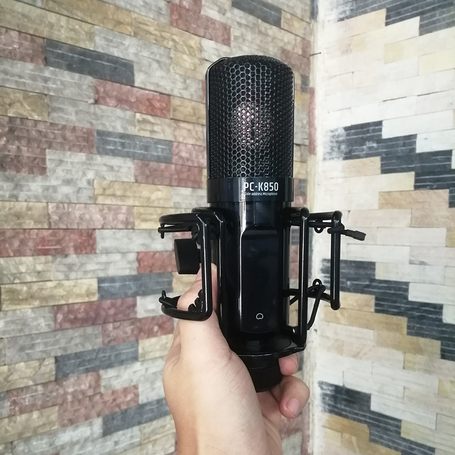 Bộ mic thu âm PC- K850 và Mixer M4 plus TẶNG KÈM Tai Nghe và Giá đỡ cho điện thoại