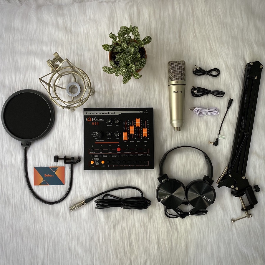 Combo Micro thu âm livestream Max-79 cùng Soundcard V11