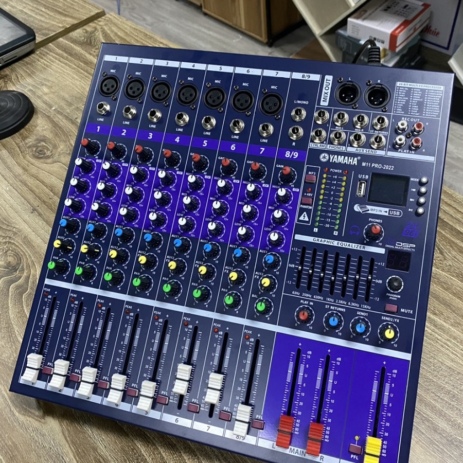 Trọn bộ livestream hát karaoke chuyên nghiệp mic livestream Takstar TAK55 kết hợp với Mixer M11pro cao cấp