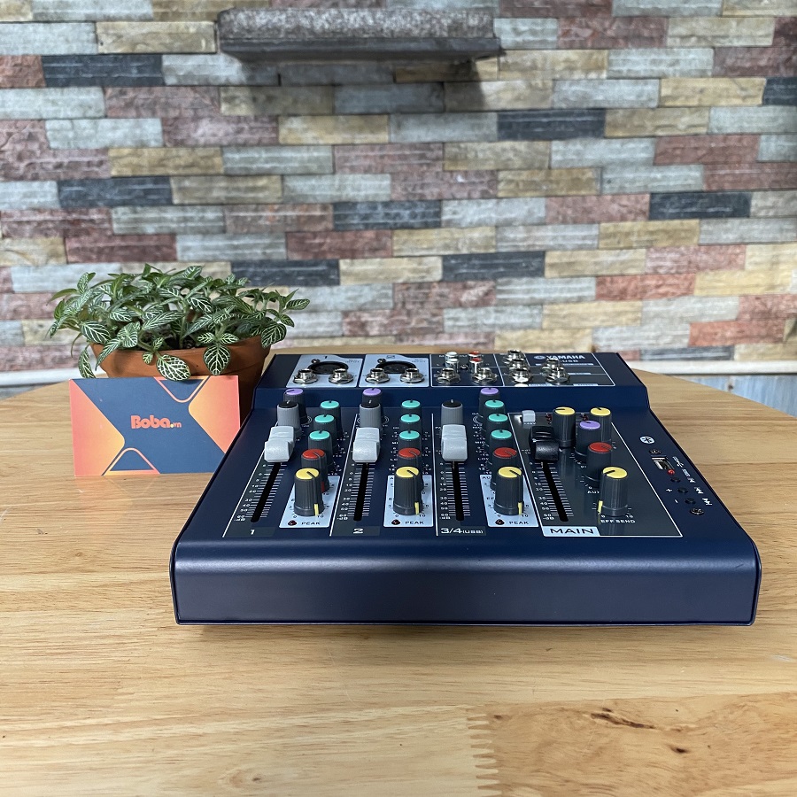 Bộ trộn âm thanh Mixer Yamaha F4-USB