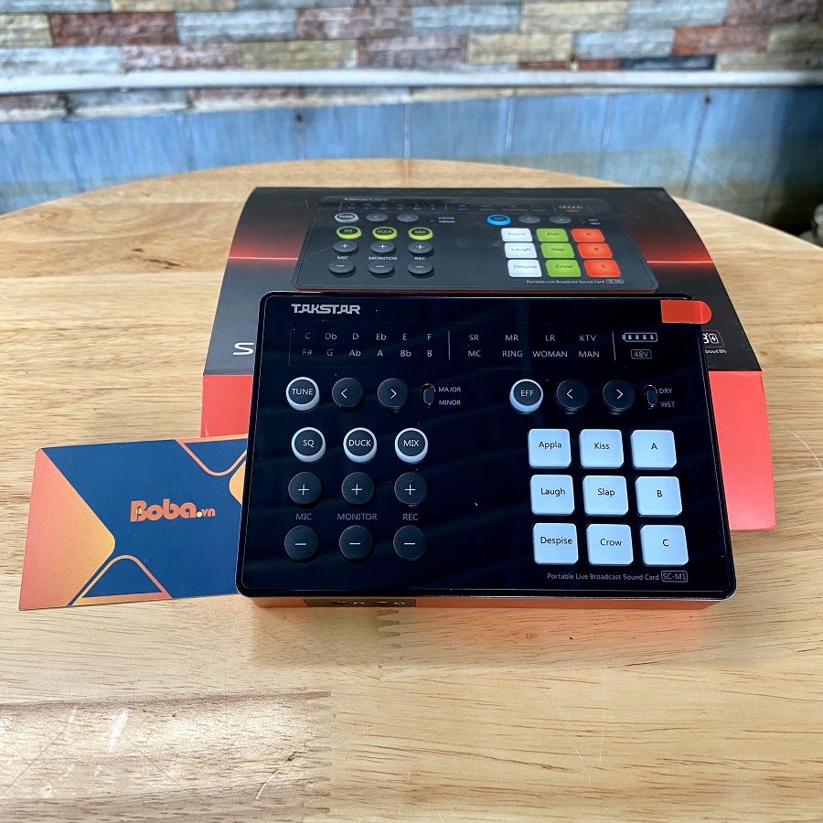 Soundcard livestream Takstar SCM1