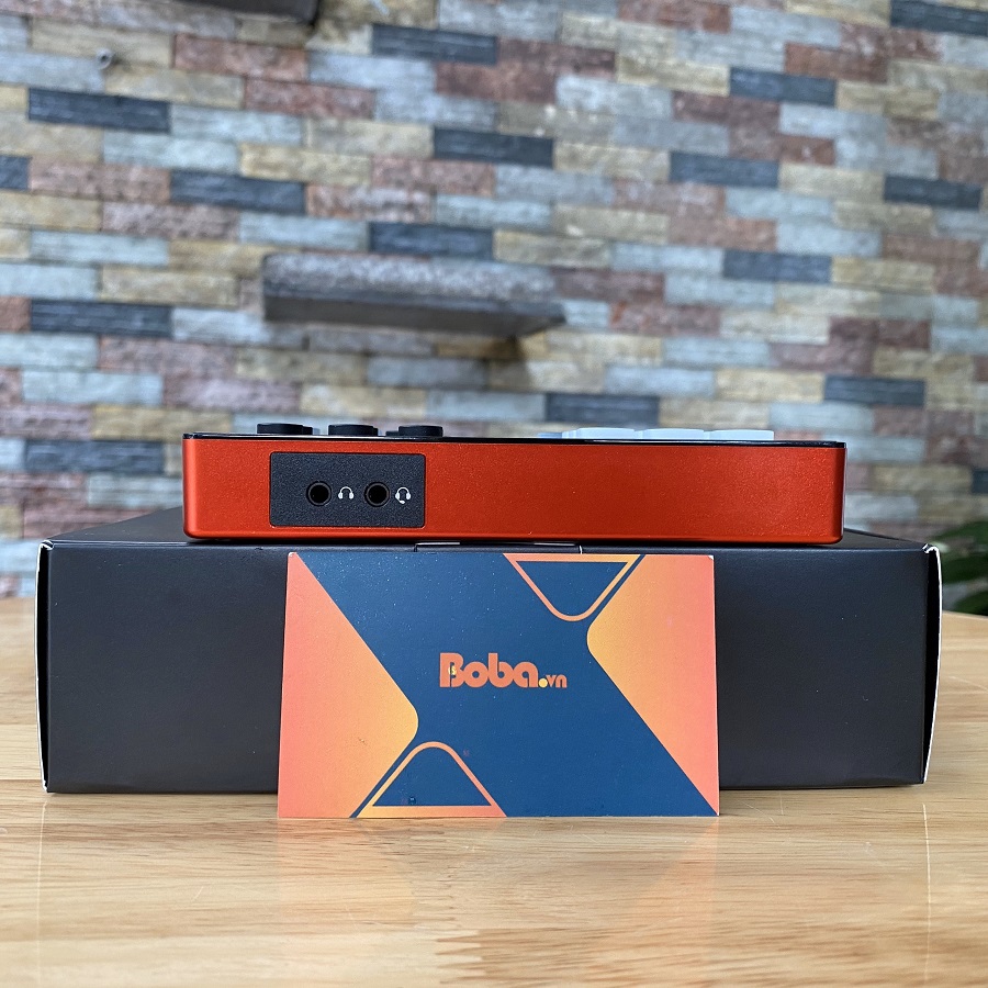 Soundcard livestream Takstar SCM1