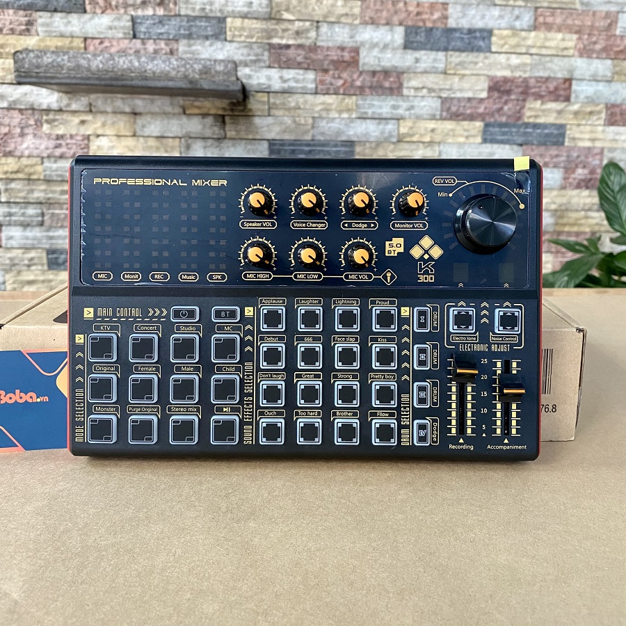 Soundcard thu âm chuyên nghiệp bluetooth SK300 - English version