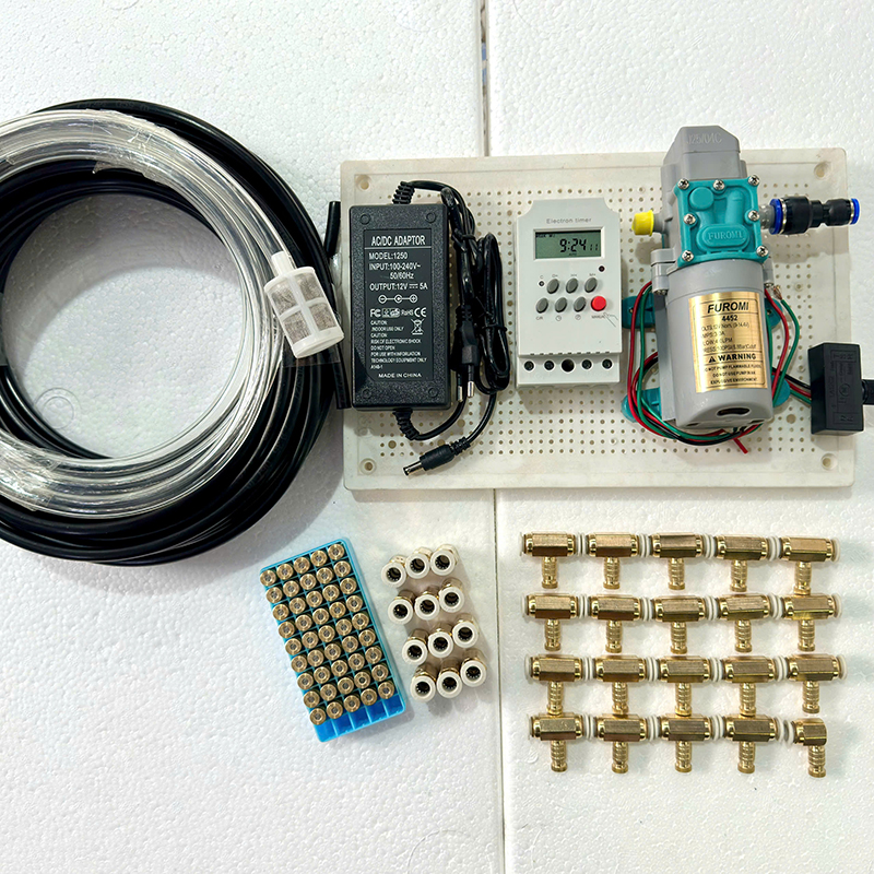 Bộ phun sương tự động 20 béc đồng bơm OM1521  timer hẹn giờ