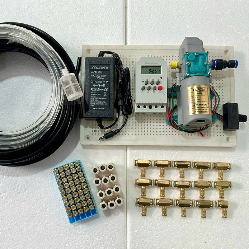 Bộ phun sương tự động 25 béc đồng bơm OM1521  timer hẹn giờ