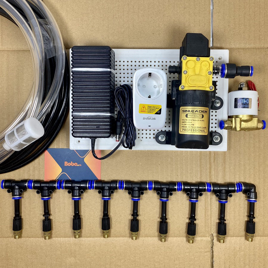 Bộ phun sương tưới vườn cây cảnh 10 béc đồng 1 hướng điều khiển từ xa