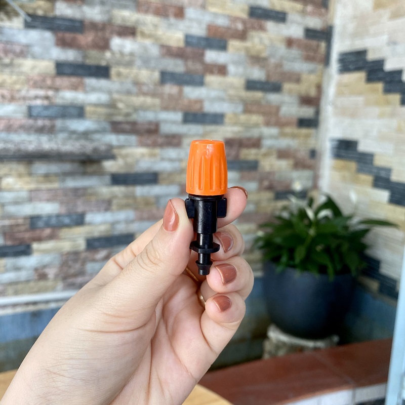 Đầu Béc Phun Sương Tưới Lan Bằng Nhựa màu cam một hướng