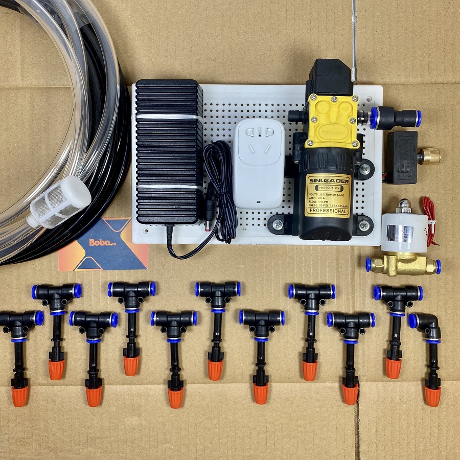 Trọn bộ hệ thống phun sương tưới cây điều khiển từ xa 15 béc 1 hướng nhựa