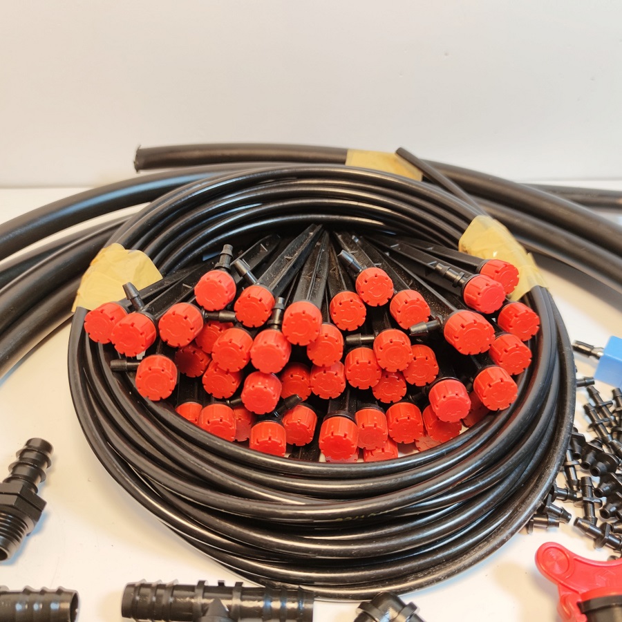 Bộ kít tưới 30 béc 8 tia nhỏ giọt (có chân cắm cố định)