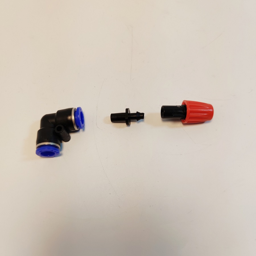 Béc cuối phun sương nhựa 1  hướng điều chỉnh được