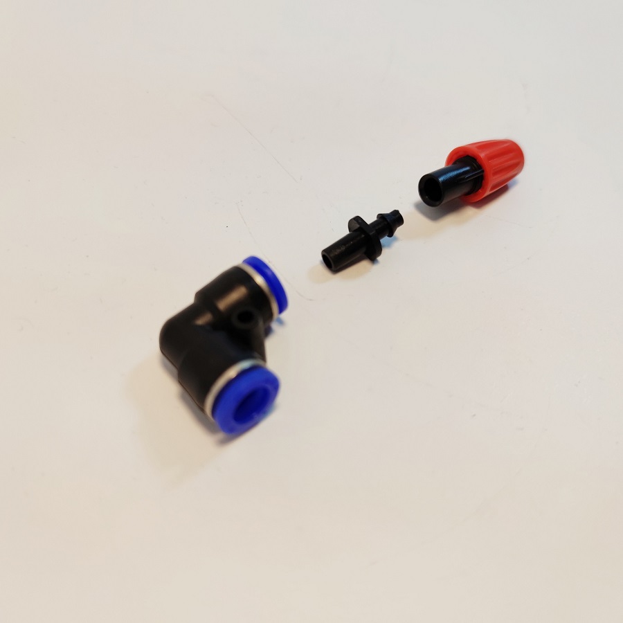 Béc cuối phun sương nhựa 1  hướng điều chỉnh được