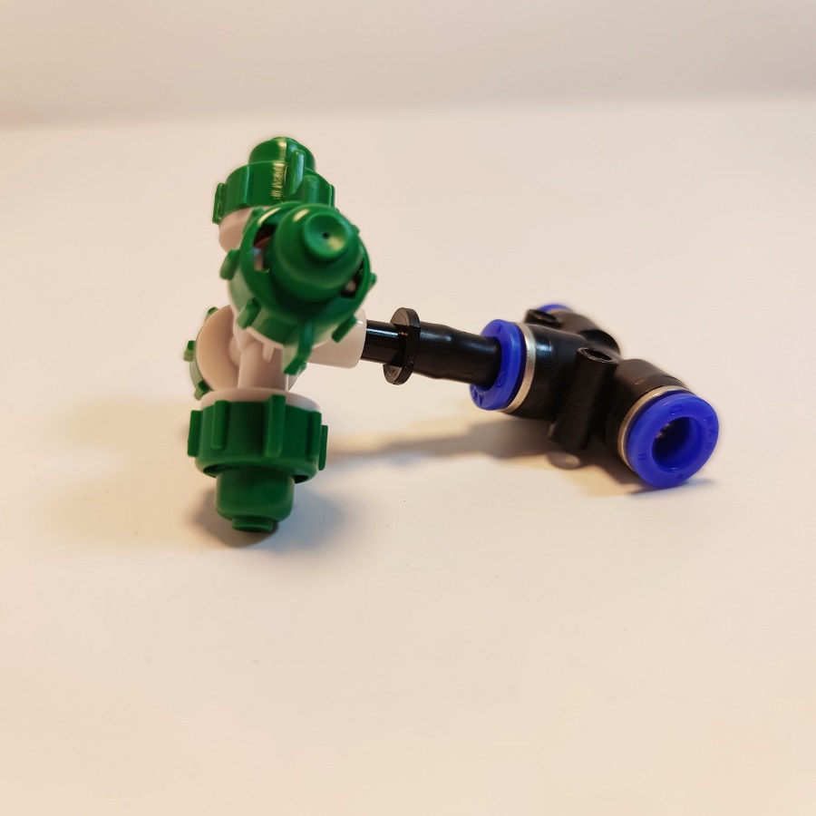 Bộ béc 4 hướng phun tưới lan