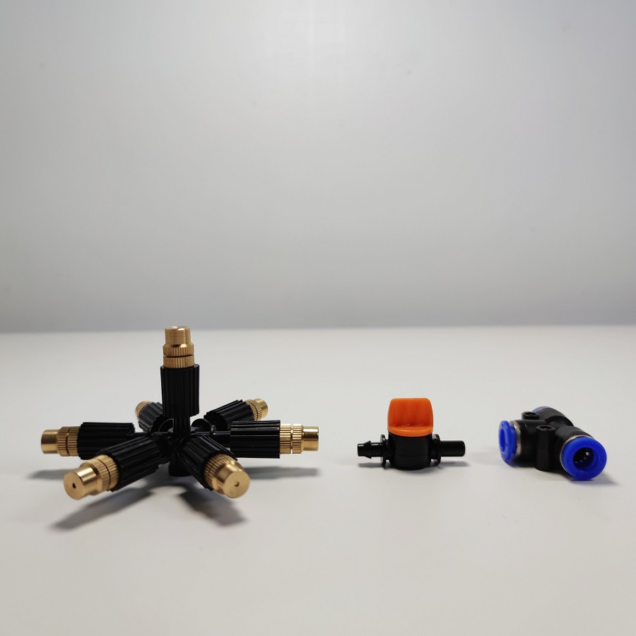 Bộ béc 7 hướng đầu đồng có chân van khóa mở nước