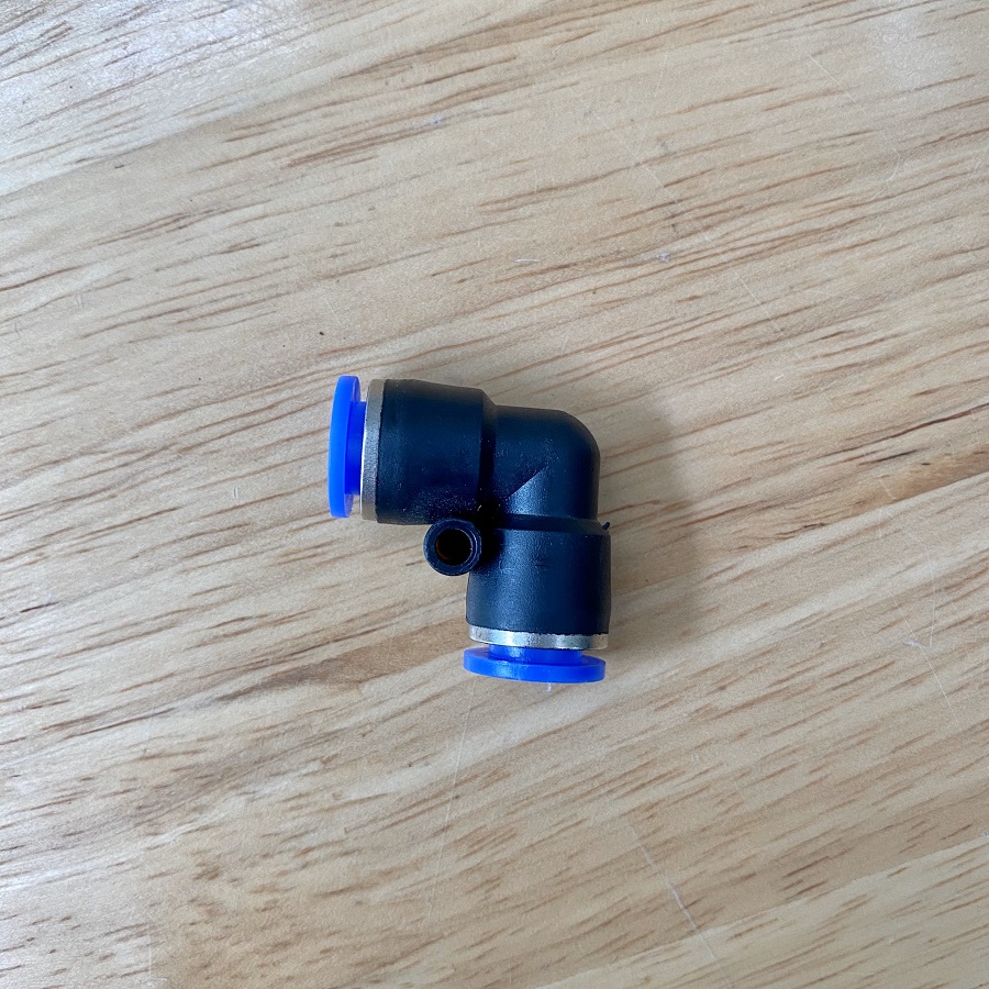 Co chữ C Phun sương dây 8 ly (8 - 8 mm)