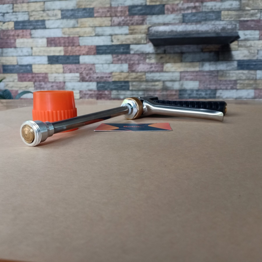 Súng xịt áp lực cao - chuyên dùng phun thuốc rửa xe vệ sinh nhà cửa