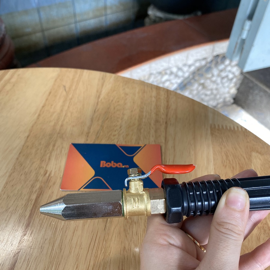 Vòi xịt rửa xe tăng áp