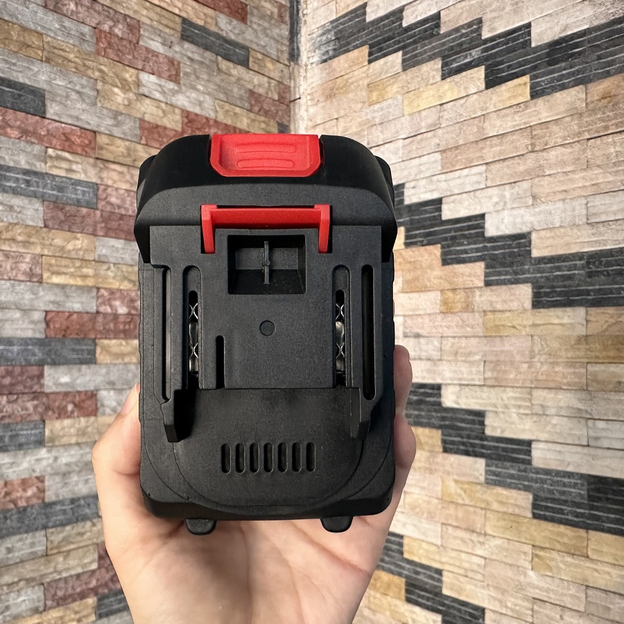 Pin máy xịt rủa xe máy khoan cầm tay điện áp 21 vol