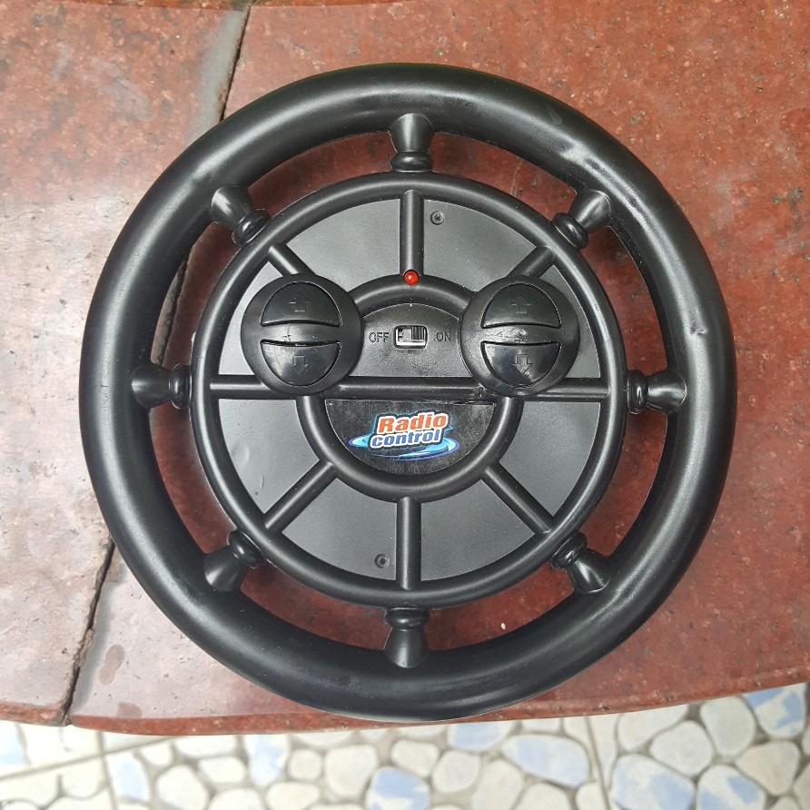 Thuyền buồm điều khiển từ xa 4 kênh Sail Boat XFH 201