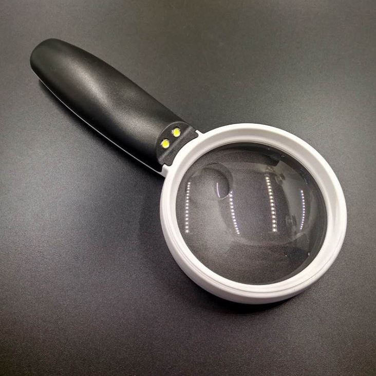 Kính lúp cầm tay sạc USB có đèn led 6H-5C