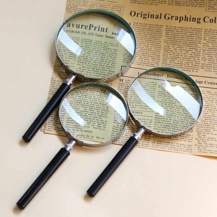 Kính lúp cầm tay phóng đại 10 lần đường kính 100mm