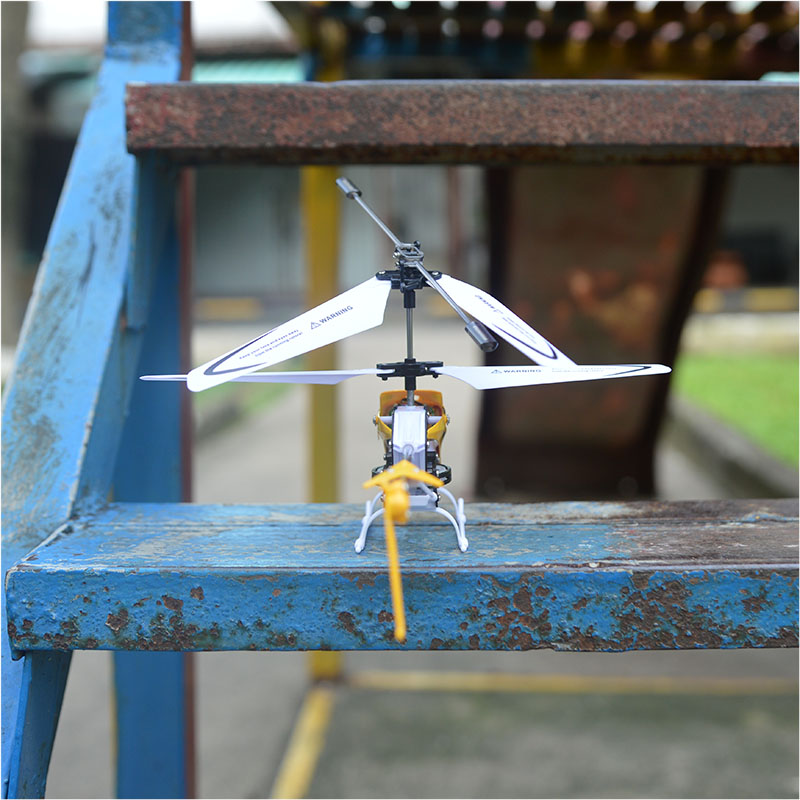 Máy bay điều khiển từ xa SYMA W25